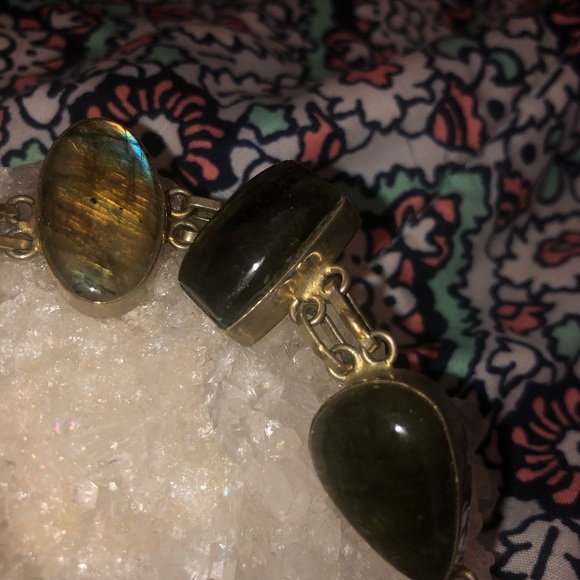 Labradorite Link Bracelet - Picture 4 of 7